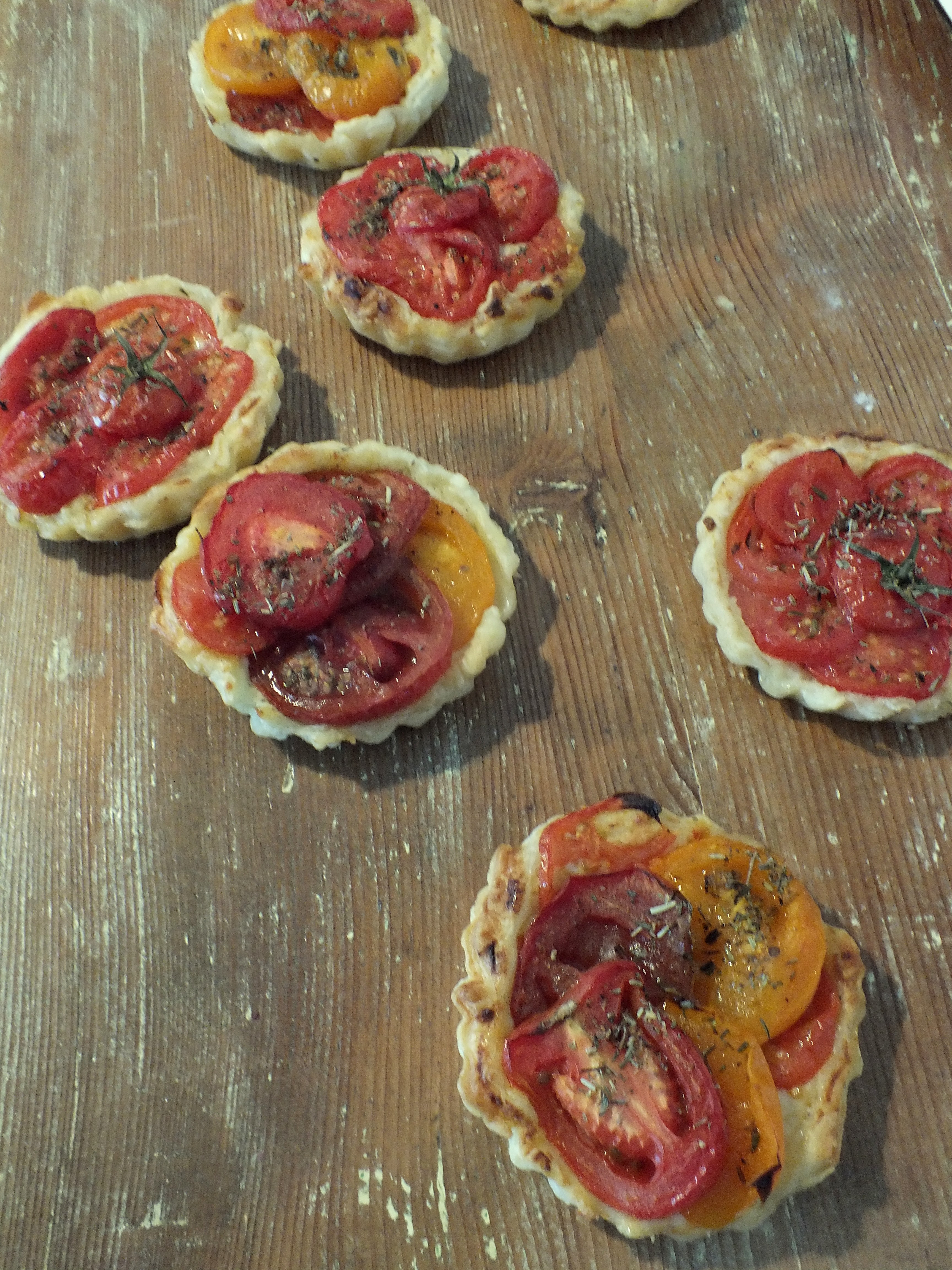 Tartelettes à La Tomate Et Aux Amandes D’Ottolenghi – J'aime Trop Manger